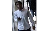 Sherbrooke : la police recherche un suspect lié à deux fraudes totalisant 4 500 $
